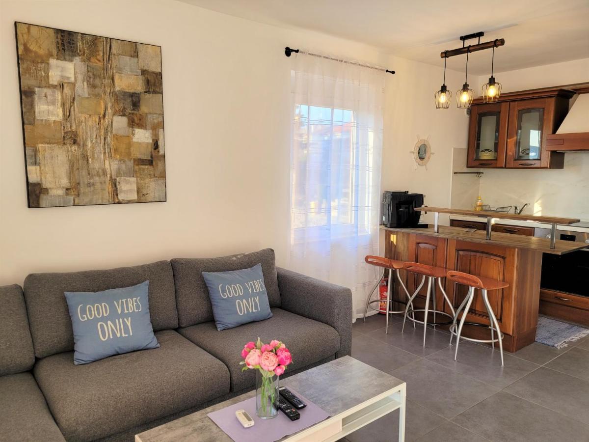 Apartment Krk Peter Lindpointner Krk Town